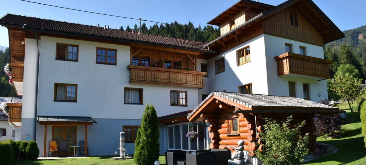 Kristall_Außen_32